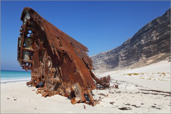 Socotra Picture of the Day: wreck on the south shore