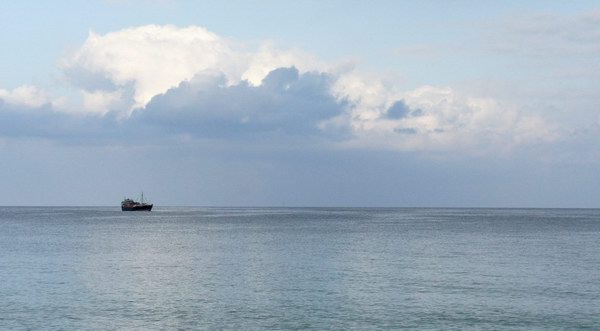 Socotra Picture of the Day: A vessel at anchor