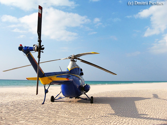 Вертолёт, пляж, побережье